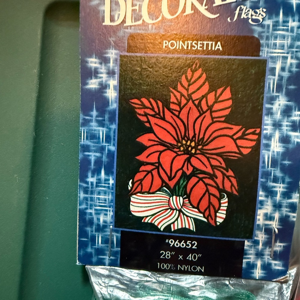 Decorative Poinsettia Flag